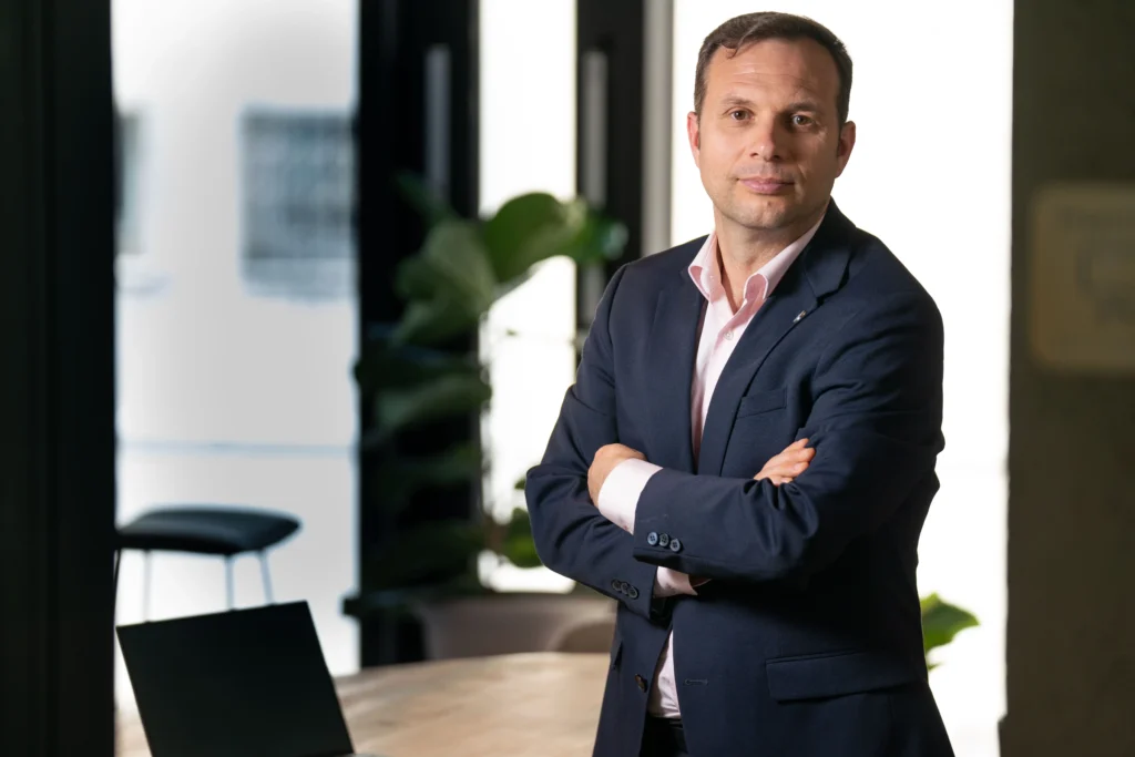 fondatorul holisun oliviu matei despre progresul său profesional și industria IT din România pentru PozitiVești
