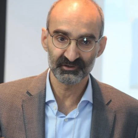 Picture of Daniel Enescu