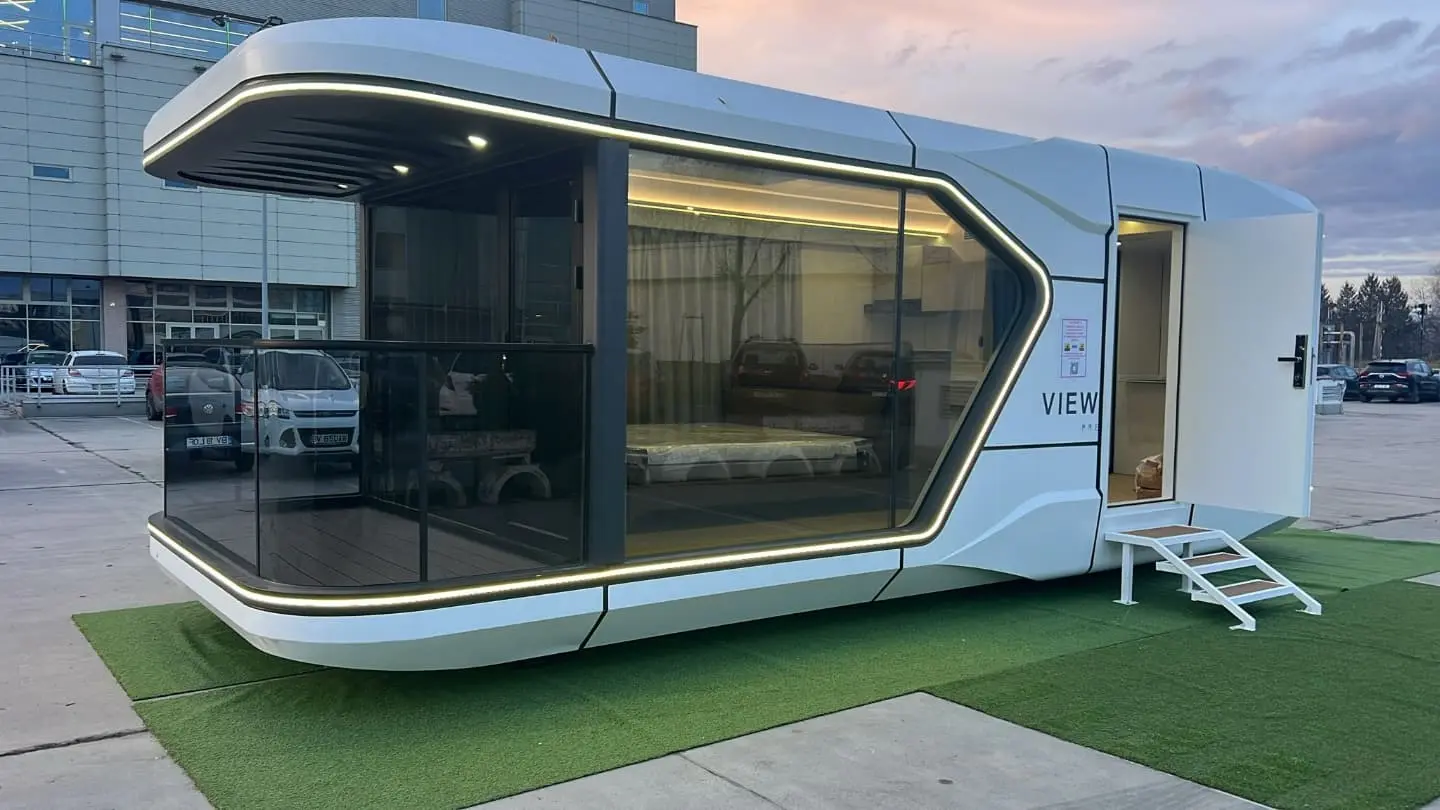 View-Box-Houses-Hacking-Work