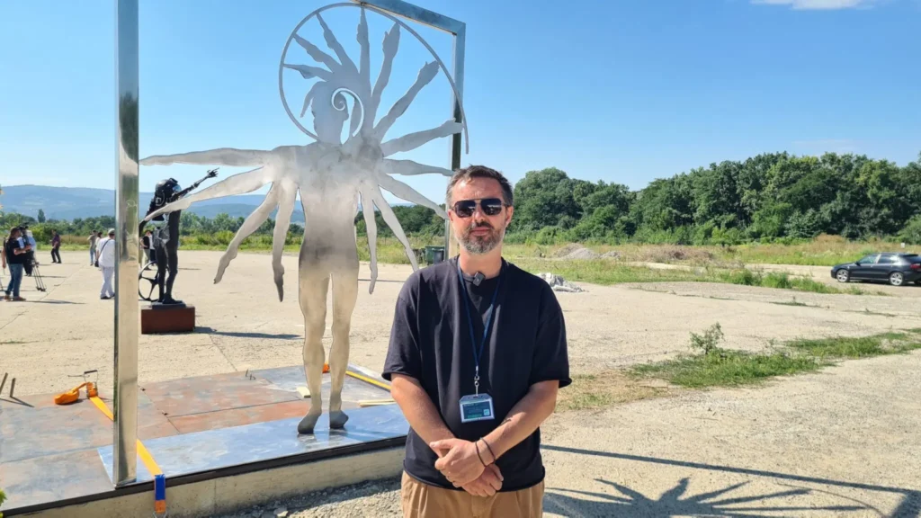 Vladlen-Babcinetchi-aeroportul iași-muzeu de sculptură