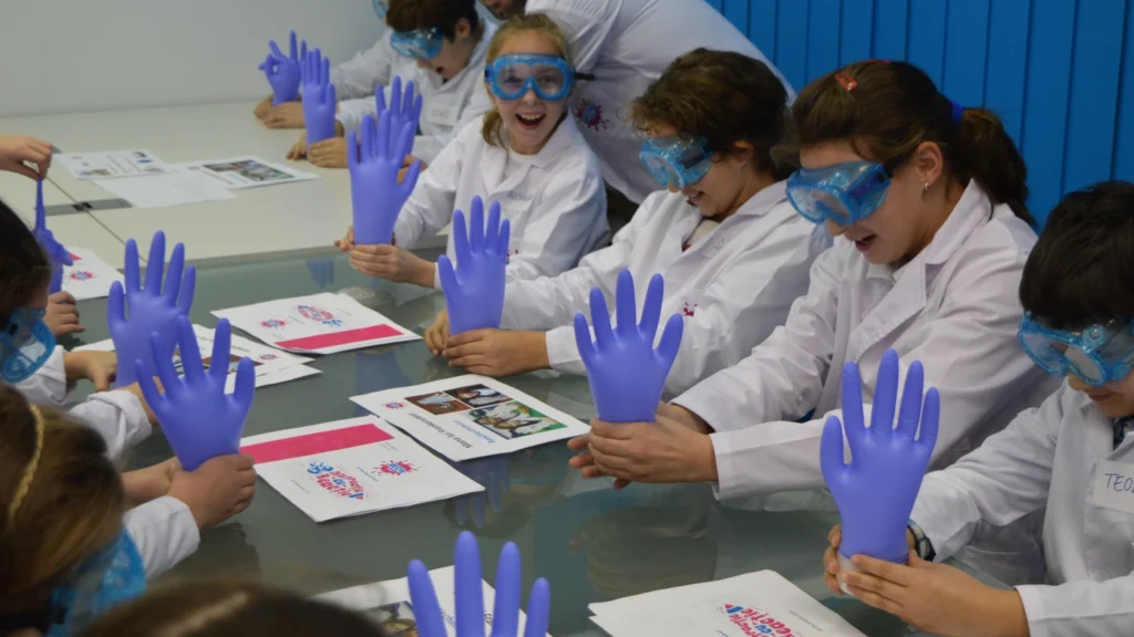 Laboratorul de curiozitate - Wow Lab