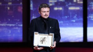 Cristian Mungiu a câștigat din nou Palme d'Or la Cannes