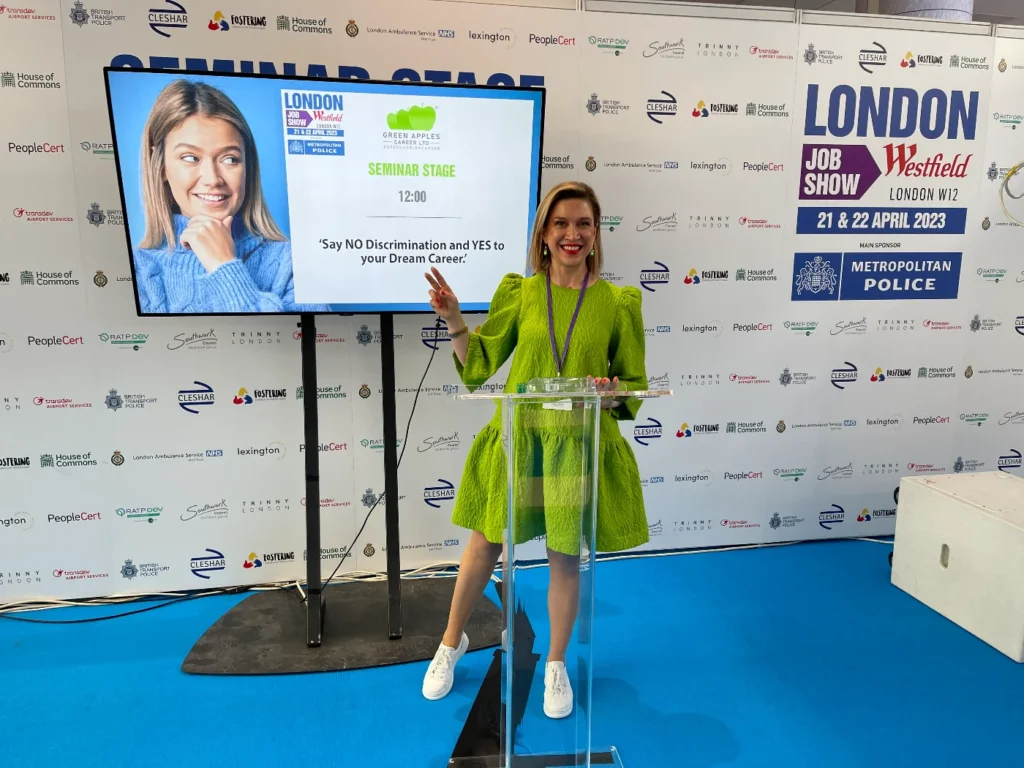 Ana-Maria Velica a susținut un workshop despre construirea unei cariere internaționale la London Job Show în 2023, unul dintre cele mai mari târguri de joburi din Londra