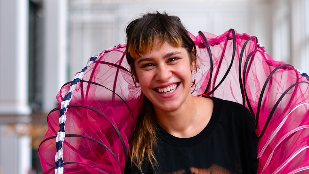 Portret al designerei Rafaela Pestritu.